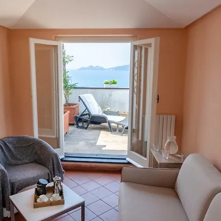 Altido Scoglio Dei Gabbiani